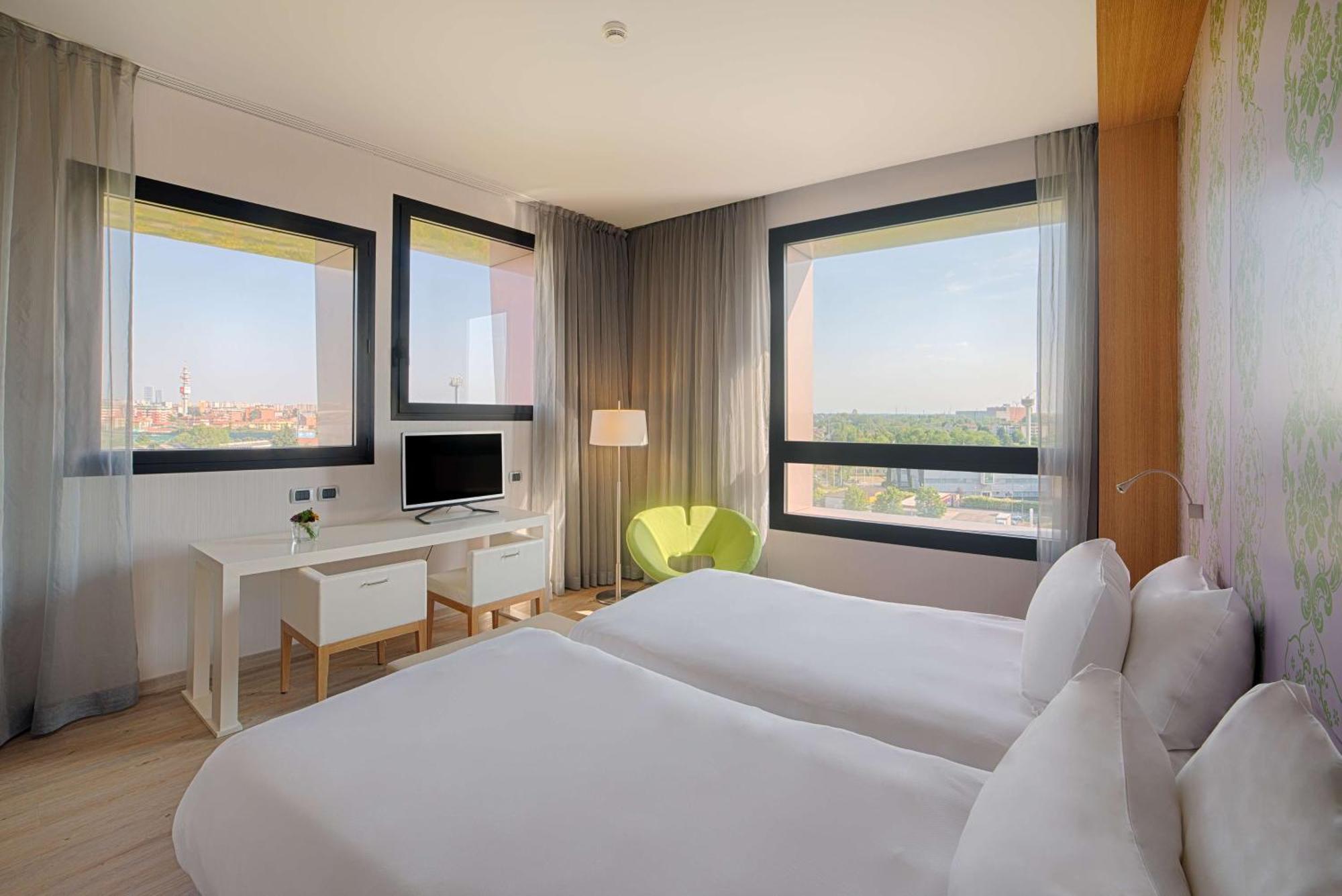 เอ็นเอช มิลาโน ฟิเอร่า Hotel โร ภายนอก รูปภาพ