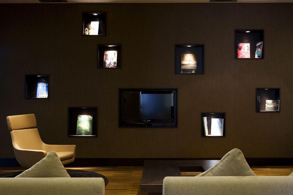 เอ็นเอช มิลาโน ฟิเอร่า Hotel โร ภายนอก รูปภาพ